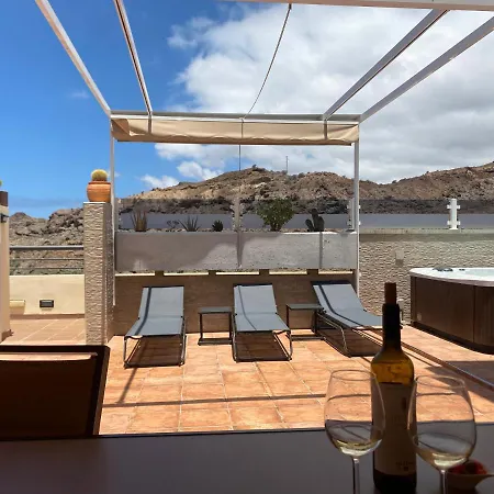 Dom wakacyjny With Jacuzzi And Pool Access Puerto Rico (Gran Canaria)